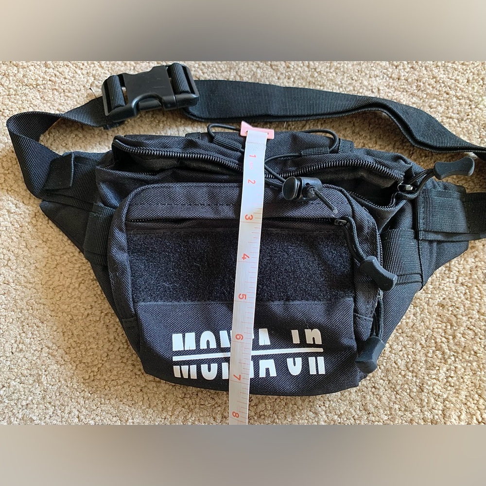 MONTA Street Soccer Men’s Black Cross Body Waist Bag Adjustable NWOT - Picture 8 of 10